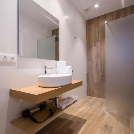 Lucio Rodinso * Castroverde (Lugo)